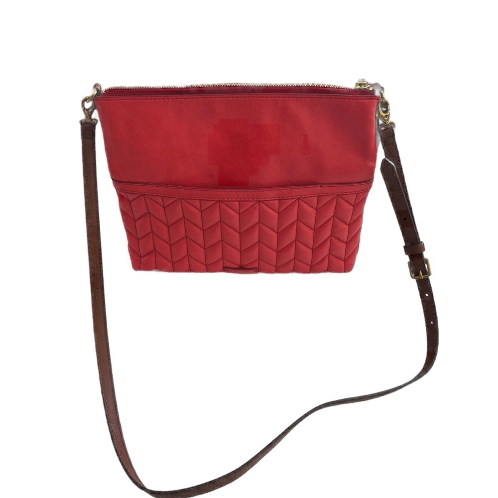 Fossil small crossbody red used moderately